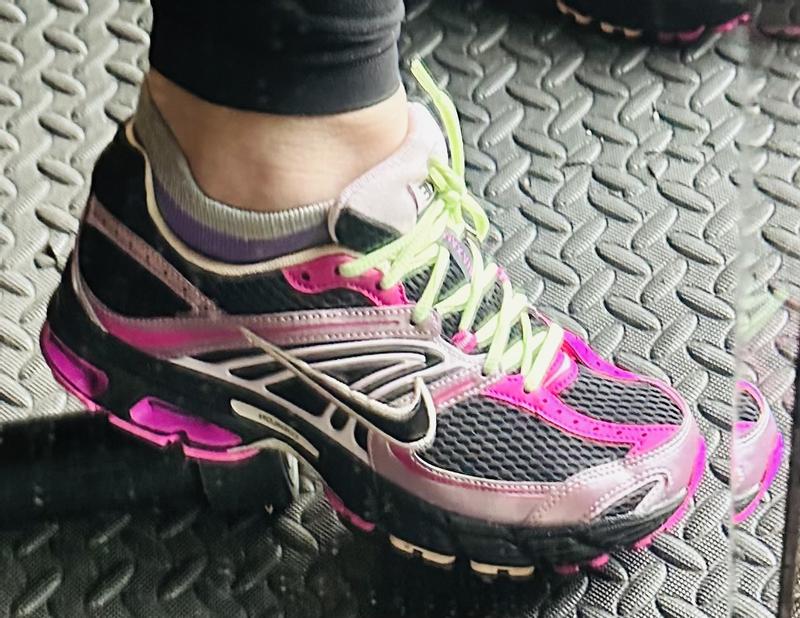 Review Thumbnail Image 0 247359228