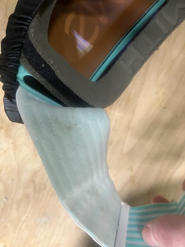 Review Thumbnail Image 0 272868330