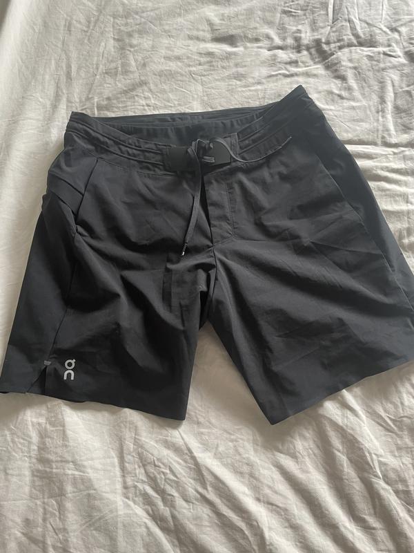 On running hybrid shorts review online