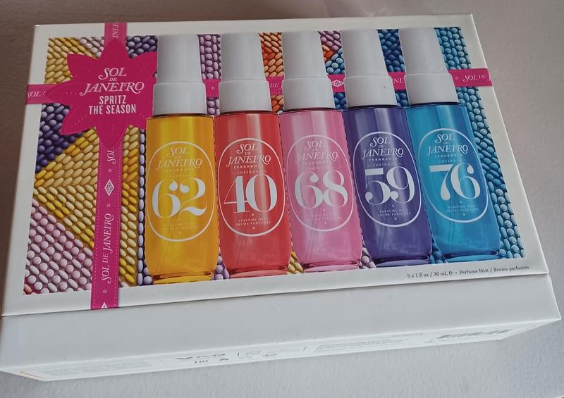 Sol de Janeiro Spritz the Season Gift Set (Worth £55) | LOOKFANTASTIC