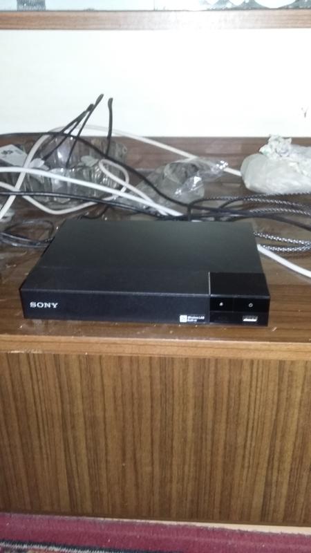Blu-ray Disc™ Player with super Wi-Fi | BDP-S3700 | | Sony United