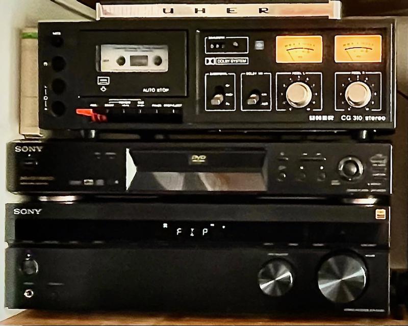 Stereo Receiver Phono Input and Bluetooth® Connectivity | STR