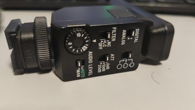 ECM-B1M – mikrofon typu shotgun | ECM-B1M | Sony Poland