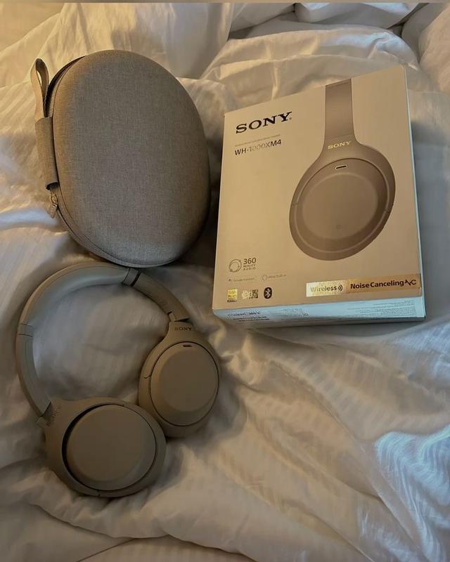 WH-1000XM4 Wireless Noise Cancelling Headphones | Sony Singapore