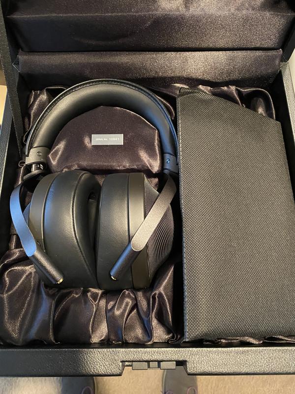 Premium Over-Ear Stereo Headphones Made in Japan | MDR-Z1R | Sony