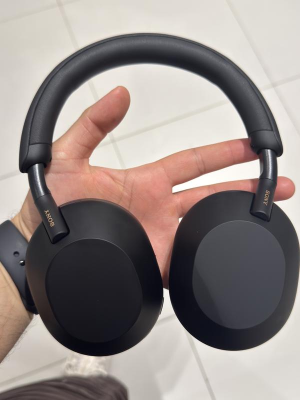 WH-1000XM5 | Wireless Noise Cancelling Headphones | Sony Singapore