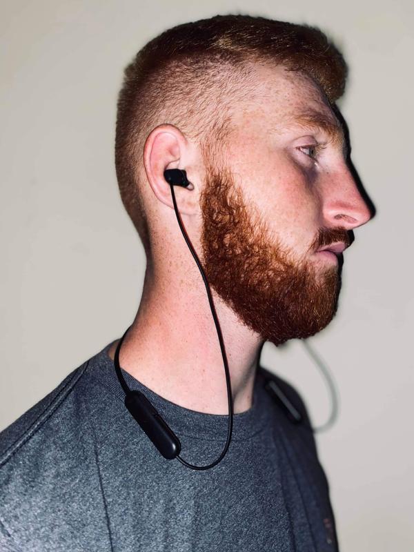 Wireless In Ear Headphones With Microphone