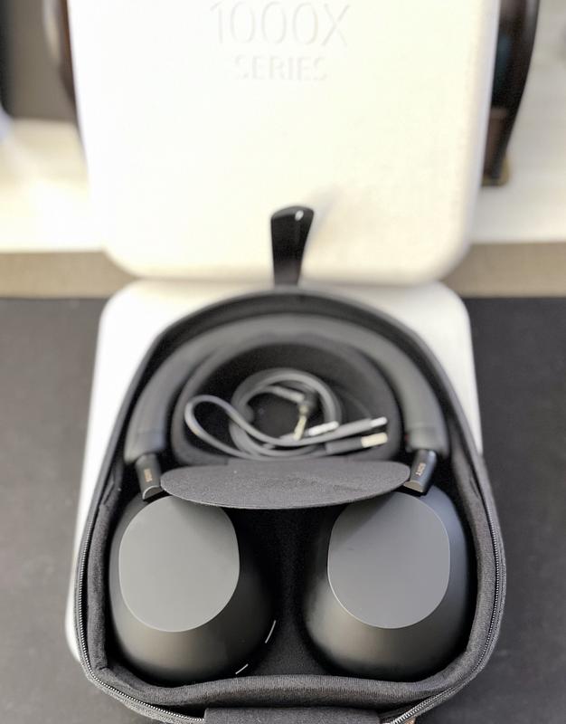 Sony -INZONE H9 Auriculares inalámbricos para juegos con cancelación de  ruido, auriculares sobre la oreja con sonido espacial 360, WH-G900N, tamaño