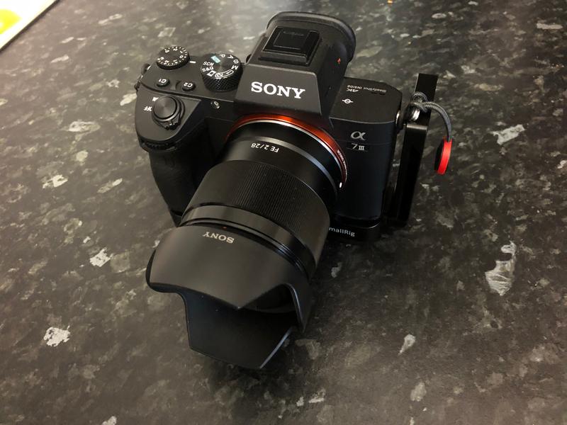 FE 28mm F2 | SEL28F20 | Sony Singapore