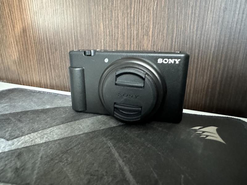  Sony Cámara de vlog ZV-1F para creadores de contenido y  vloggers (negro) (renovado) : Electrónica