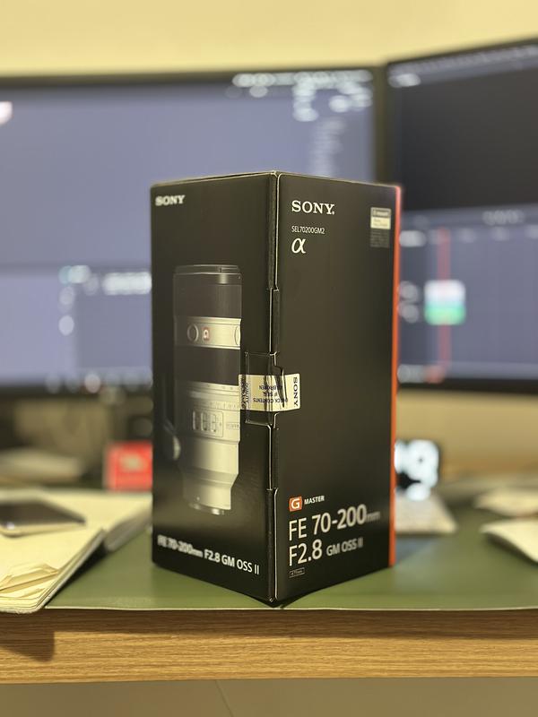 SEL70200GM2 | Lenses | Sony New Zealand