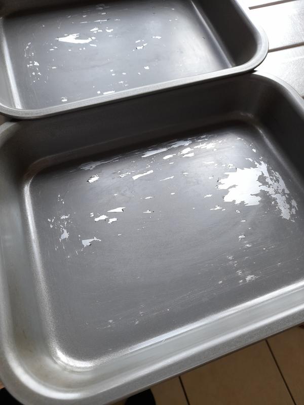 Flaking non stick coating