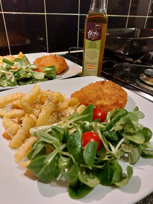 Truffle oil parmesan chips, with chicken kievs