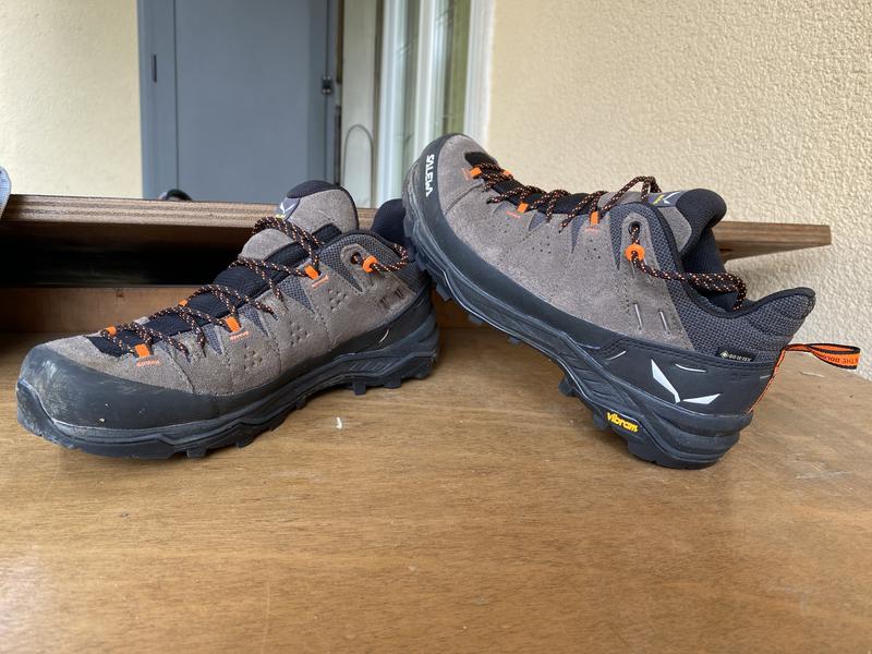 Salewa Alp Trainer 2 Mid GTX Hiking Boot - Men's - Footwear