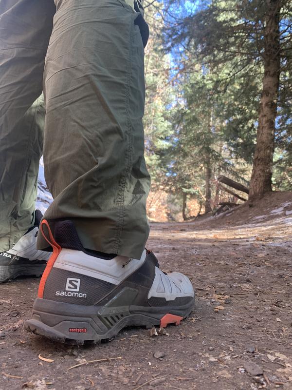 Salomon Mens X Ultra 4 GTX Hiking Shoe