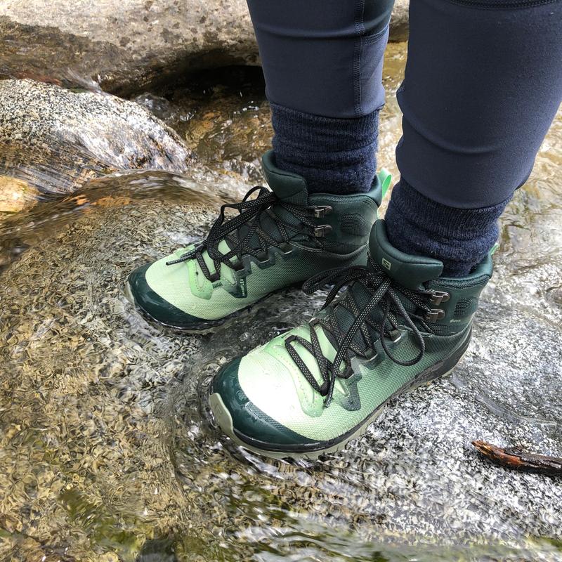 salomon vaya mid gtx hiking boots