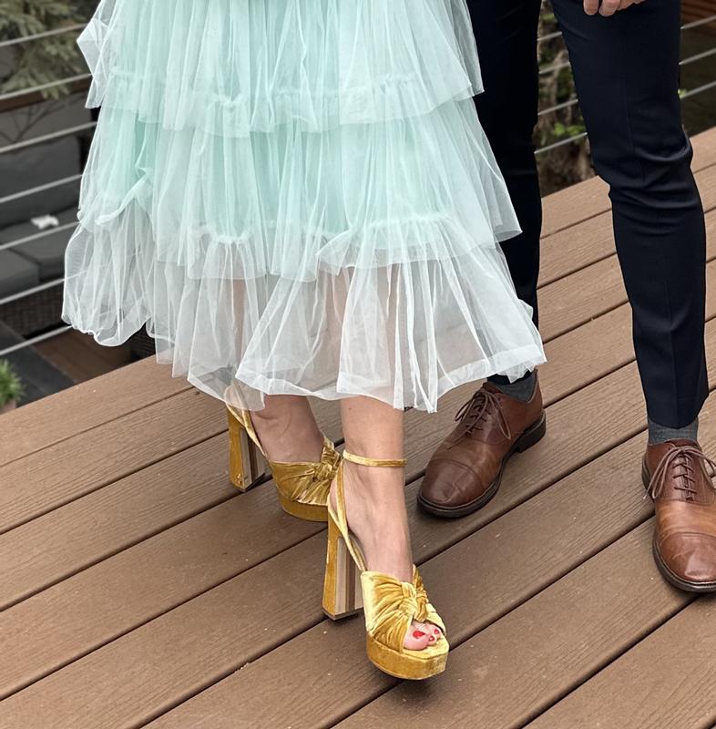 Review Thumbnail Image 0 249025621