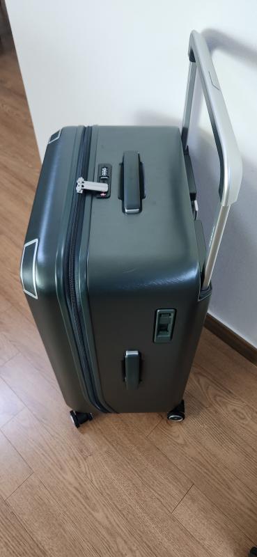 Spinner 69/25 In Black | Zenpod