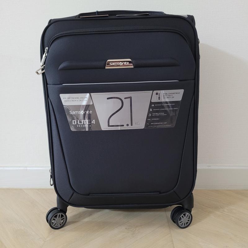 ビーライト 4 スピナー71 エキスパンダブル ブラック｜サムソナイト