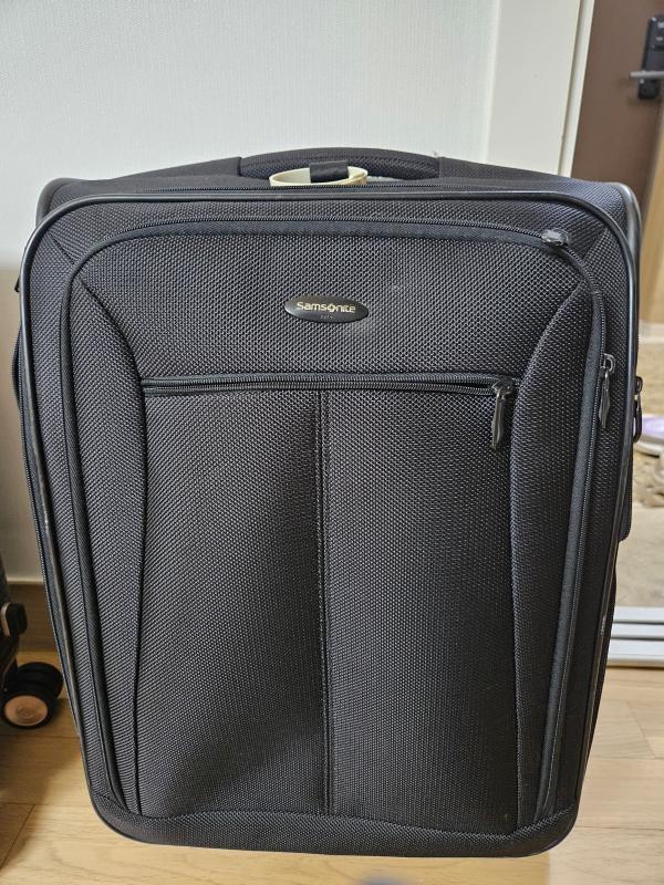リッチモンド 2 スピナー81 ブラック｜サムソナイト(Samsonite)公式