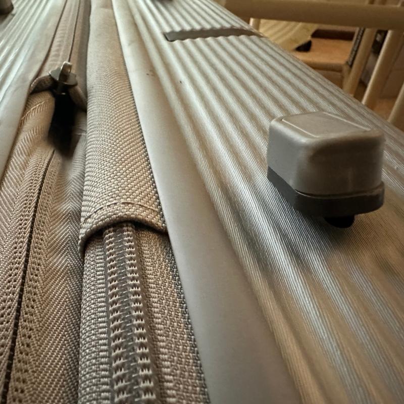 ミンター スピナー69 エキスパンダブル アイボリー｜サムソナイト