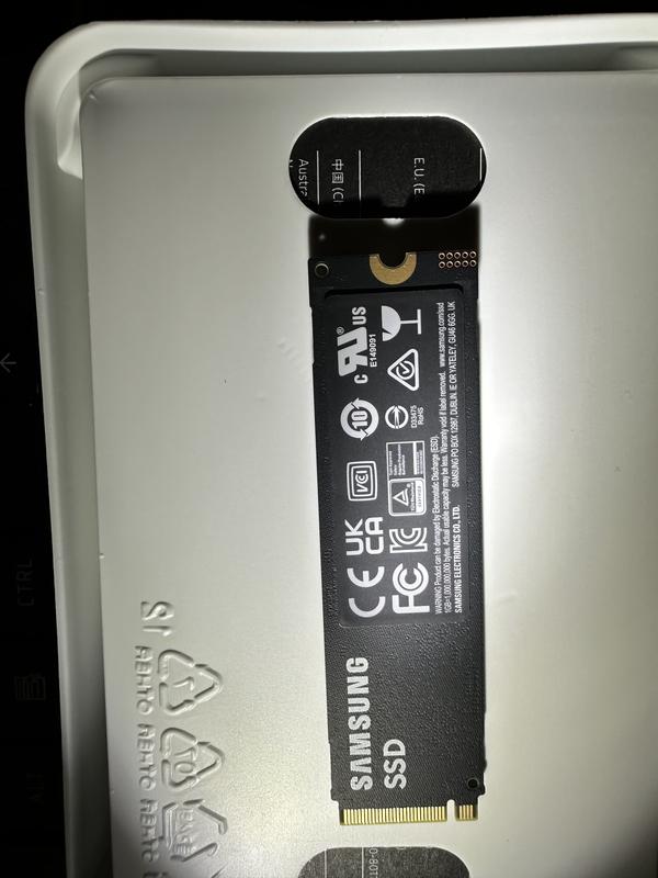 Buy Samsung 990 PRO 2TB PCIe Gen 4.0 NVMe M.2 SSD | Samsung Singapore