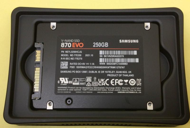 内蔵型SSD SAMSUNG SSD 870 EVO 250GB Amazon.com: Samsung 870 EVO 250GB SATA 2.5