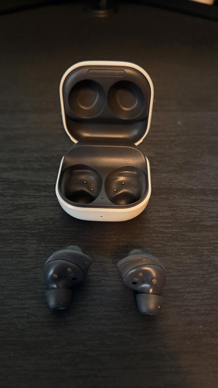 Galaxy Buds FE Mystic White | Samsung Singapore