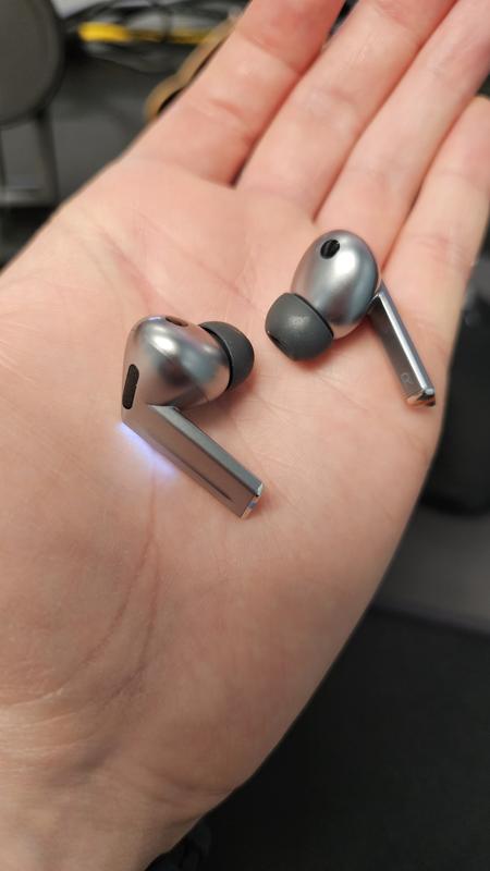 Galaxy Buds3 Pro Silver | Samsung Singapore