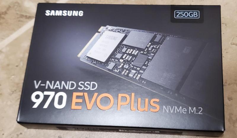 SSD накопичувач Samsung 970 EVO 500GB NVMe M.2 (MZ-V7E500BW