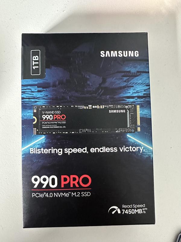 SSD накопичувач Samsung 990 PRO 1ТБ PCIe 4.0 NVMe M.2 SSD MZ
