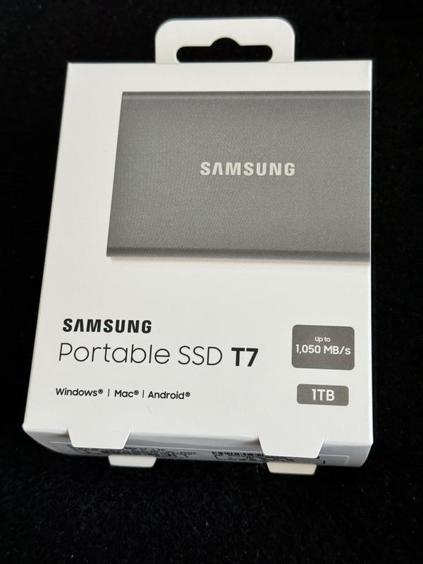 Зовнішній SSD накопичувач Samsung T7 1Tб Grey (MU-PC1T0T/WW