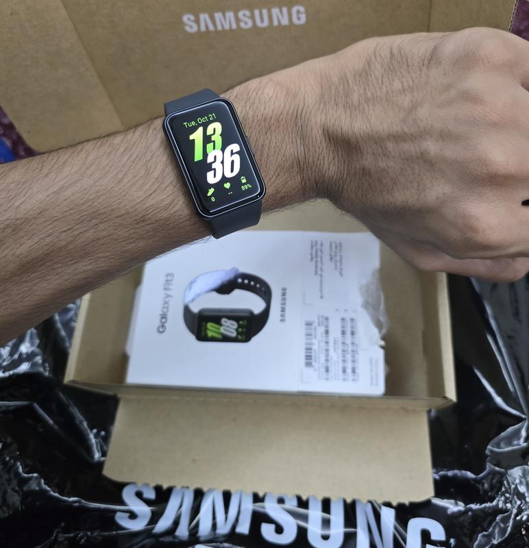 Galaxy Fit3 Dark Gray Bluetooth Smartwatch | Samsung Gulf