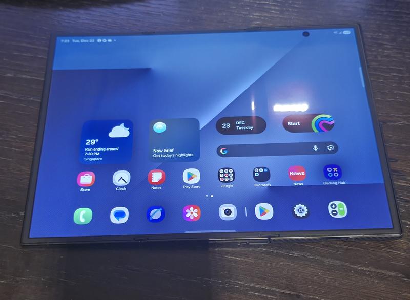 Samsung Galaxy Z TriFold | Features and Specs | Samsung Singapore