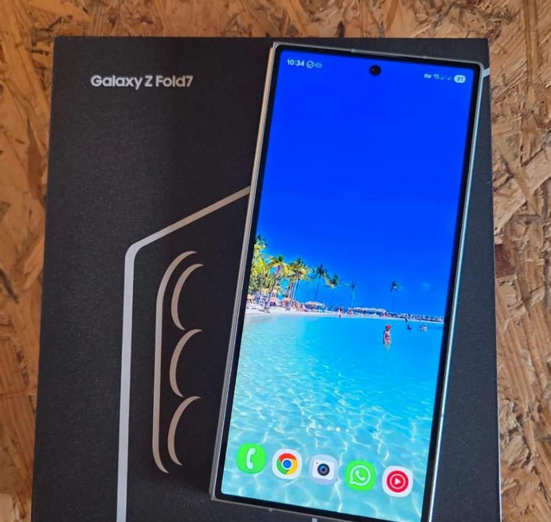Specifiche | Samsung Galaxy Z Fold 7 | Samsung IT | Samsung IT 12GB Blu 512GB