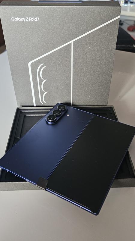 Specifiche | Samsung Galaxy Z Fold 7 | Samsung IT | Samsung IT 12GB Blu 512GB