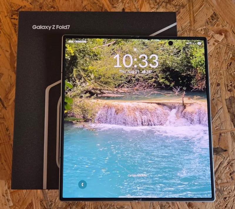 Specifiche | Samsung Galaxy Z Fold 7 | Samsung IT | Samsung IT 12GB Blu 512GB