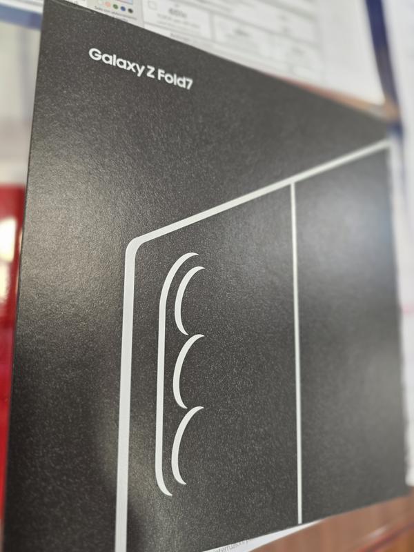 Specifiche | Samsung Galaxy Z Fold 7 | Samsung IT | Samsung IT 12GB Blu 512GB