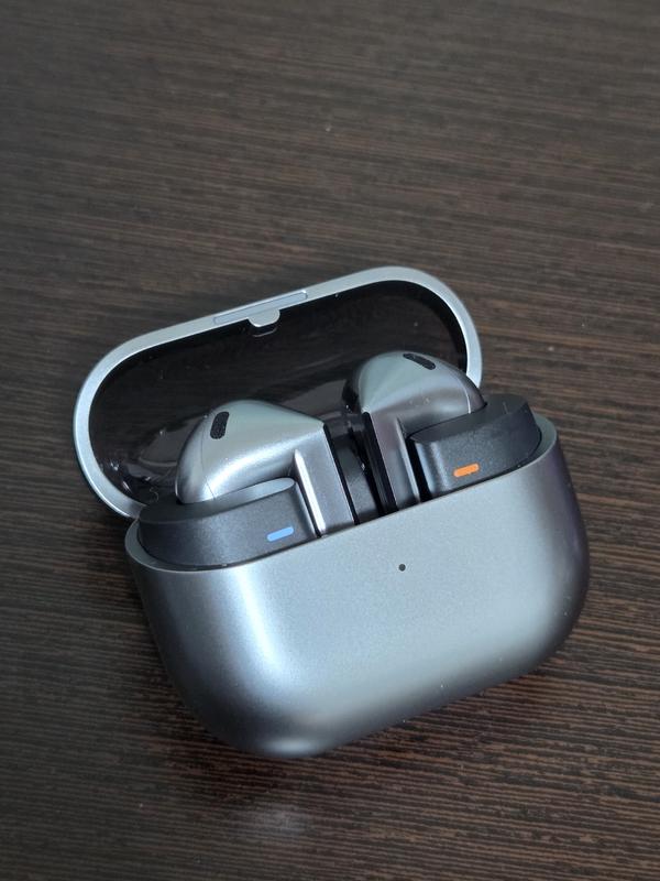 ♡新品未使用品♡Galaxy Buds3 Samsung Galaxy Buds3 Silver SM-R530NZAAEUB - watchesonline.com