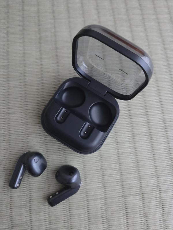 Samsung Galaxy Buds4 ブラック | ワイヤレスイヤホン | Samsung Japan