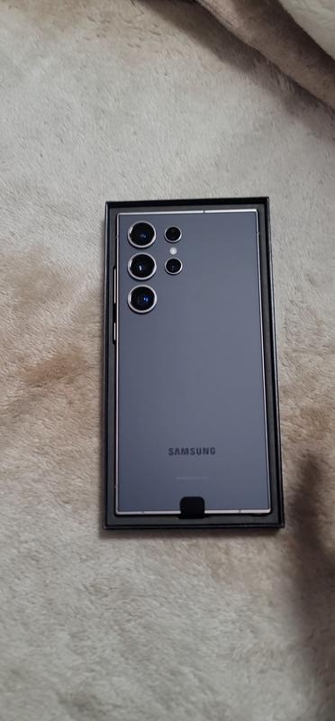 Samsung Galaxy S24 Ultra（ギャラクシー S24ウルトラ）のレビュー