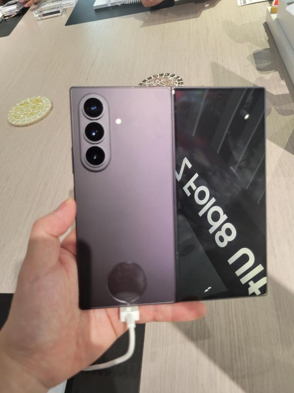 Samsung Galaxy Z Fold8 Ultraを購入 | 512GB/1TBがおトク！ | Samsung