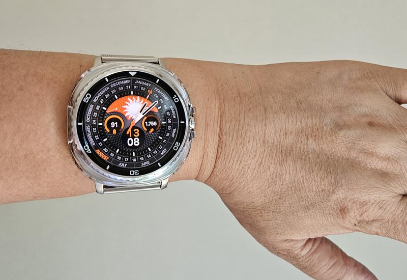 Samsung Galaxy Watch8 Classic（ギャラクシーウォッチ8クラシック