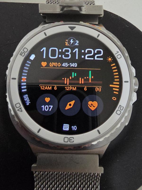 Samsung Galaxy Watch8 Classic（ギャラクシーウォッチ8クラシック