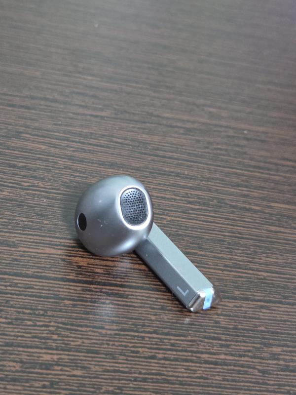 Galaxy Buds3（ギャラクシーバッズ3）Silver | Samsung Japan 公式