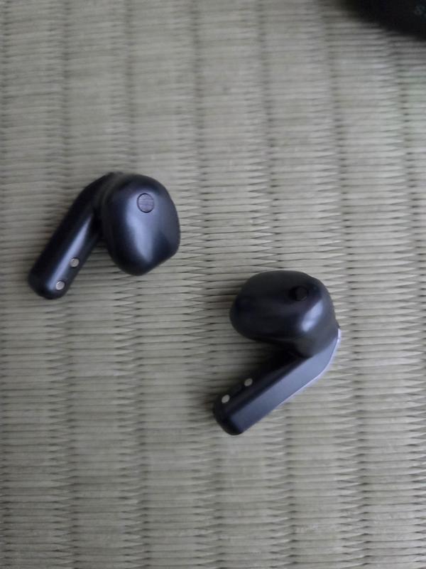 Samsung Galaxy Buds4 ブラック | ワイヤレスイヤホン | Samsung Japan