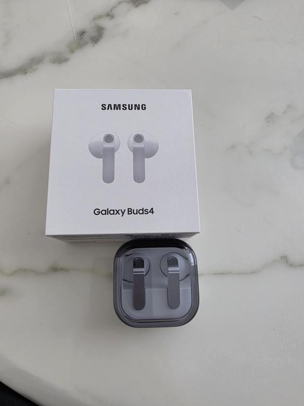 Galaxy Buds4 White | Samsung Singapore