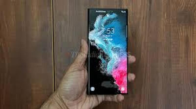 Смартфон Samsung Galaxy S22 Ultra 12/256GB Білий Фантом (SM