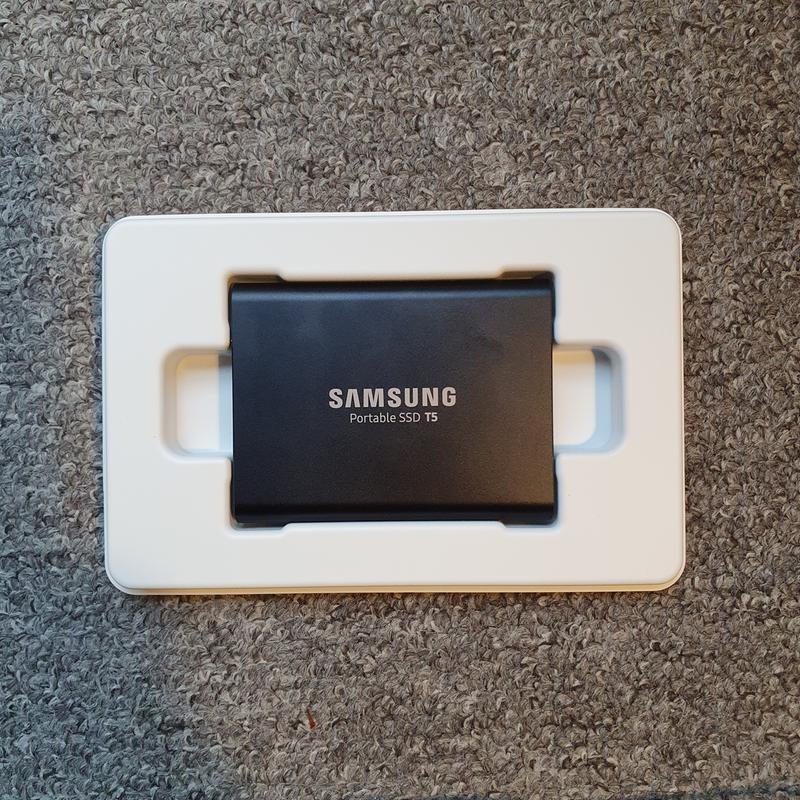 Зовнішній SSD накопичувач Samsung T5 1TB Black (MU-PA1T0B/WW