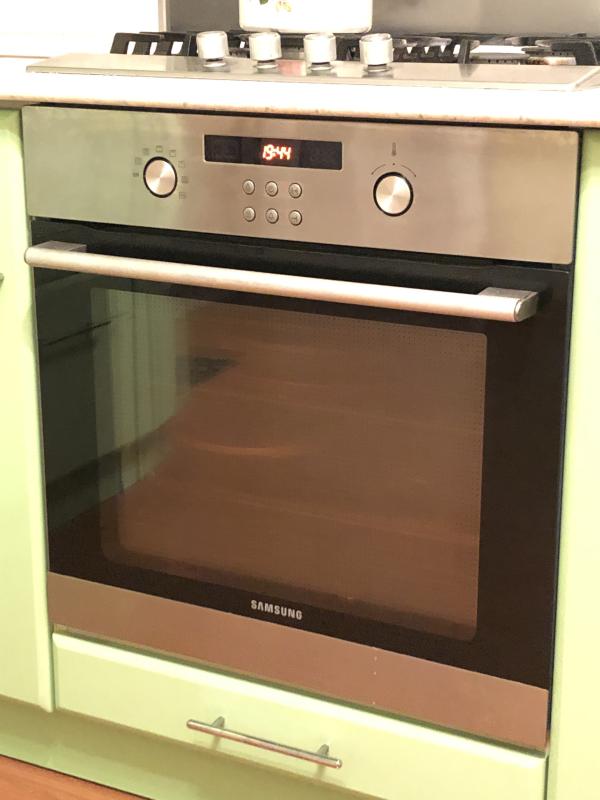 Duhovoj Shkaf Samsung Nv68r1310bb Wt Kupit Samsung Ru